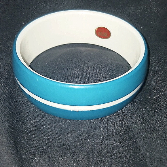 Vintage lucite bangle made in West Germany - Picture 2 of 4